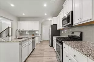 9103 Golfview Ln, Covington, GA 30014 - Photo 14