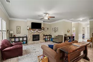 9103 Golfview Ln, Covington, GA 30014 - Photo 4
