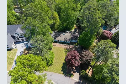 4775 Merlendale Court, Atlanta, GA 30327 - Photo 16