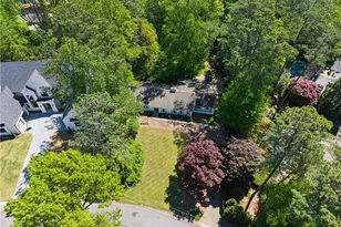 4775 Merlendale Ct, Atlanta, GA 30327 - Photo 16