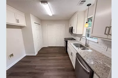 3620 Bonneville Drive, Cumming, GA 30041 - Photo 14