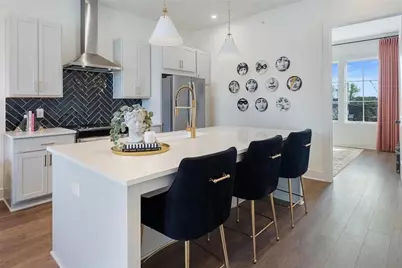 989 Bibbs Circle NW #25, Atlanta, GA 30318 - Photo 2