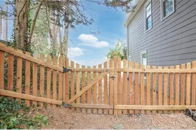 5265 N Hillbrooke Trace, Johns Creek, GA 30005 - Photo 38