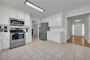 520 Ansley Forest Dr, Monroe, GA 30655 - Photo 12