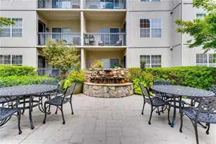 1075 Peachtree Walk NE, Atlanta, GA 30309 - Photo 20