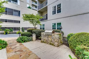 1075 Peachtree Walk NE, Atlanta, GA 30309 - Photo 22