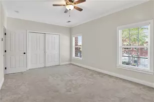 8000 Lexington Dr, Roswell, GA 30075 - Photo 20