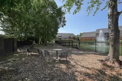 8000 Lexington Drive, Roswell, GA 30075 - Photo 30