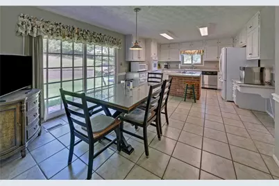 3341 Edgewood Circle, Gainesville, GA 30506 - Photo 16
