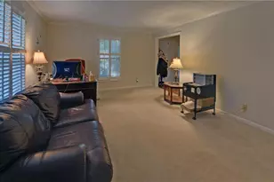 3341 Edgewood Cir, Gainesville, GA 30506 - Photo 8