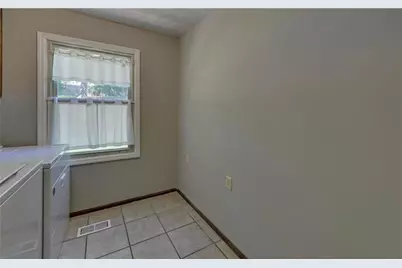 3341 Edgewood Circle, Gainesville, GA 30506 - Photo 24