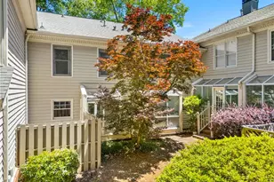 46 Mt Vernon Cir, Atlanta, GA 30338 - Photo 4