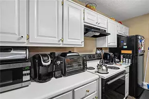 130 Bobolink Dr, Stockbridge, GA 30281 - Photo 6