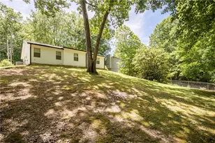 4181 Warren Rd, Flowery Branch, GA 30542 - Photo 6