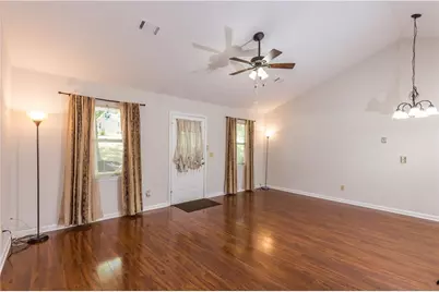 4181 Warren Road, Flowery Branch, GA 30542 - Photo 10