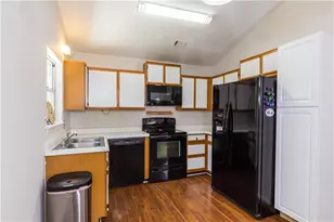4181 Warren Rd, Flowery Branch, GA 30542 - Photo 12