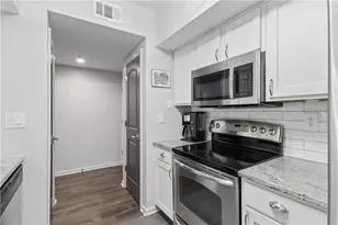 275 13th St NE, Atlanta, GA 30309 - Photo 6