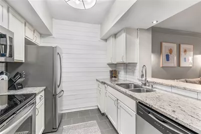 275 13th Street NE #210, Atlanta, GA 30309 - Photo 12