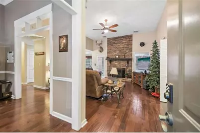 105 Flowers Drive, Covington, GA 30016 - Photo 4