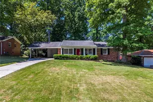 3932 Admiral Dr, Atlanta, GA 30341 - Photo 38