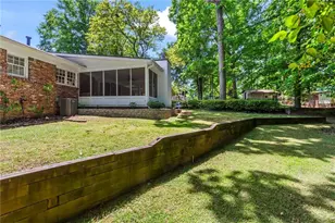 3932 Admiral Dr, Atlanta, GA 30341 - Photo 32