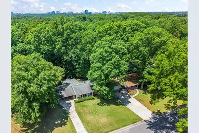 3932 Admiral Drive, Atlanta, GA 30341 - Photo 34