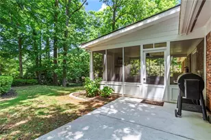 3932 Admiral Dr, Atlanta, GA 30341 - Photo 28
