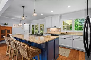 3932 Admiral Dr, Atlanta, GA 30341 - Photo 10