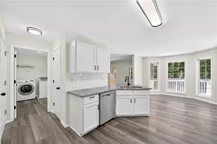 1009 Bexhill Dr, Lawrenceville, GA 30043 - Photo 6