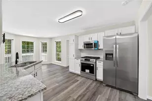 1009 Bexhill Dr, Lawrenceville, GA 30043 - Photo 6