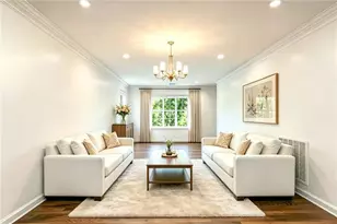 11255 Abbotts Station Dr, Duluth, GA 30097 - Photo 10