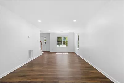 11255 Abbotts Station Drive, Duluth, GA 30097 - Photo 16