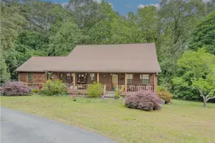 2960 Greenvalley Rd, Snellville, GA 30078 - Photo 2