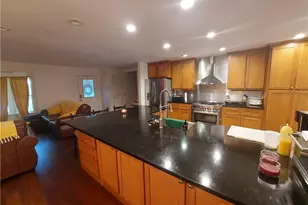 2401 Chauncey Ln SW, Marietta, GA 30064 - Photo 8