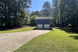 2945 Barrett Ct, Powder Springs, GA 30127 - Photo 32