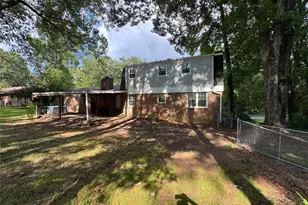 1270 Pine Knoll Ln, Conyers, GA 30013 - Photo 2