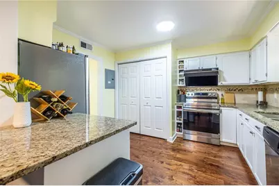 6520 Roswell Road #73, Atlanta, GA 30328 - Photo 4
