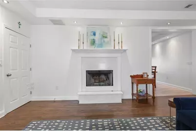 131 Holiday Street NE, Marietta, GA 30060 - Photo 6