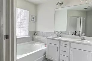 7622 Avalon Blvd, Fairburn, GA 30213 - Photo 12