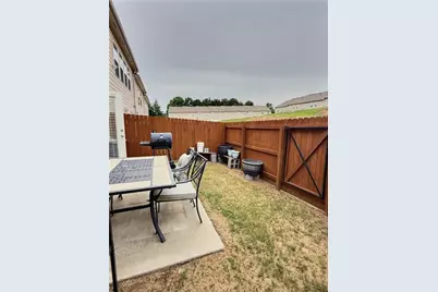 7622 Avalon Boulevard, Fairburn, GA 30213 - Photo 14