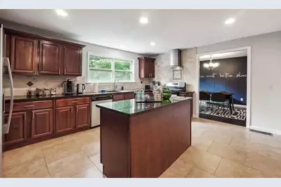 230 Chaffin Ridge Trace, Roswell, GA 30075 - Photo 4