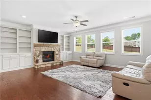 5625 Turnbridge Pass, Cumming, GA 30040 - Photo 14