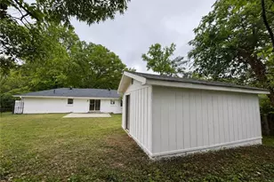 2638 Mural Dr, Atlanta, GA 30341 - Photo 18