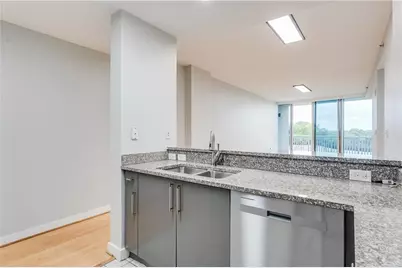 3338 Peachtree Road NE #903, Atlanta, GA 30326 - Photo 12