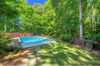 4094 Candler Lake Court NE, Atlanta, GA 30319 - Photo 38
