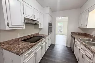 6330 Tahoe Dr, Atlanta, GA 30349 - Photo 2