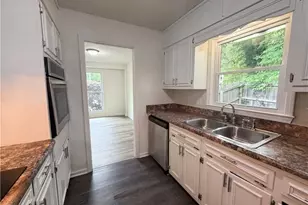 6330 Tahoe Dr, Atlanta, GA 30349 - Photo 10
