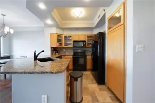 795 Hammond Dr, Atlanta, GA 30328 - Photo 4