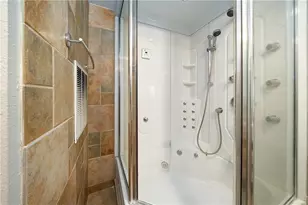 795 Hammond Dr, Atlanta, GA 30328 - Photo 22