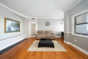 795 Hammond Dr, Atlanta, GA 30328 - Photo 10